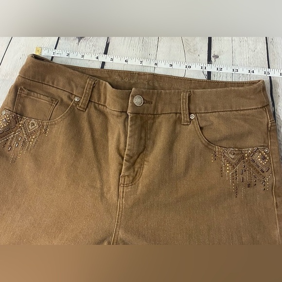 Chico’s So Slimming Girlfriend Ankle Timber Color Pants (Womens size 8) - Picture 9 of 10